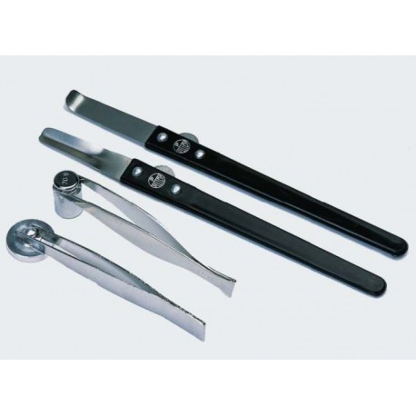 Pinza para pesas punta curva 93mm
